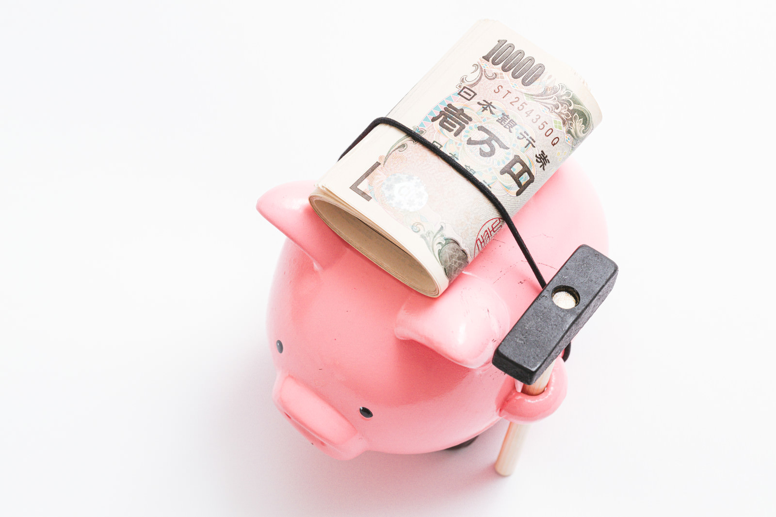 離婚と財産分与──不倫した・しないに関係なく「公平」に分けるのが原則です